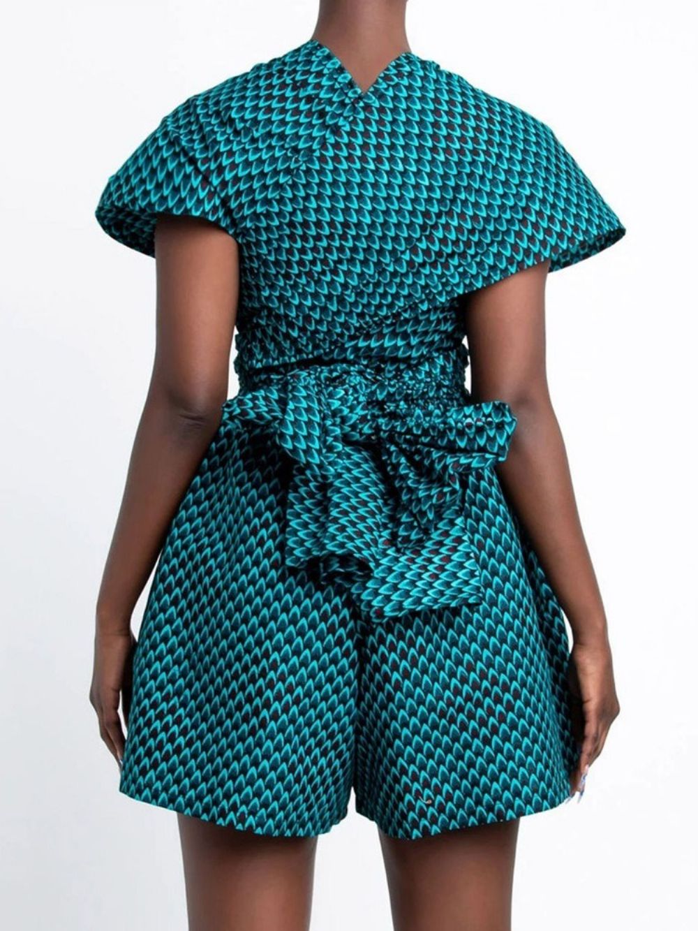 Shorts Met Veters En Losse Jumpsuit Met Kleurvlakken