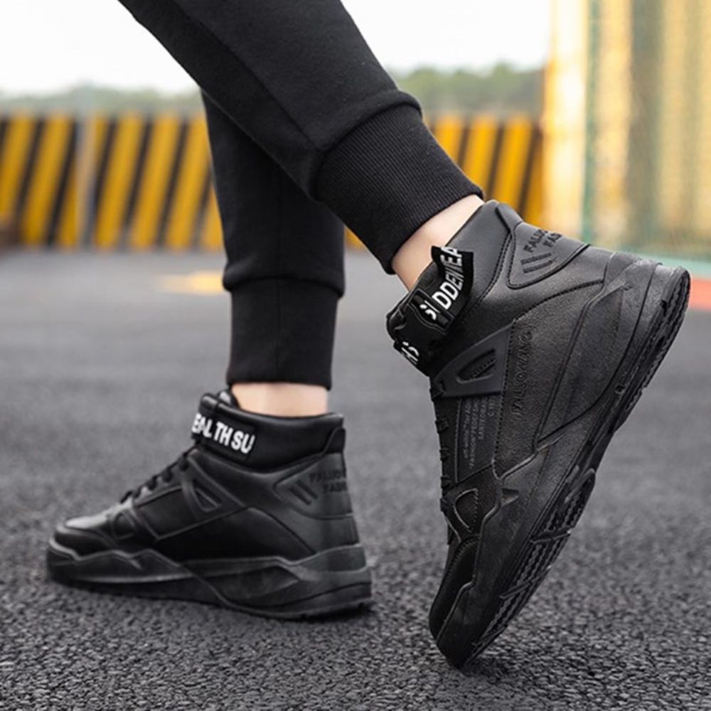 Halfhoge Herensneakers Met Veters En Veters