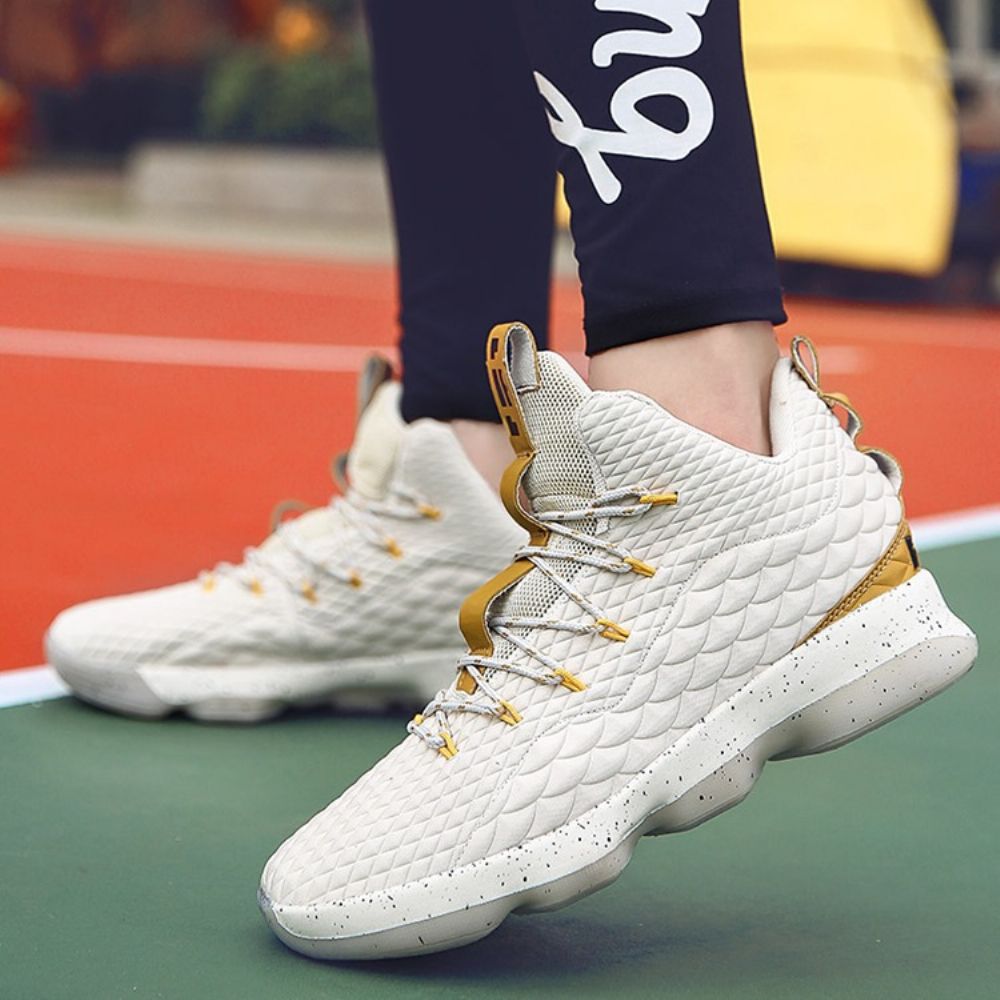 Herensneakers Met Ronde Neus En Effen Hoog Uitgesneden Bovenwerk Met Veters