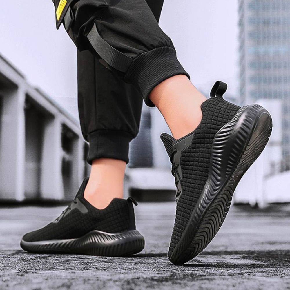 Laag Uitgesneden Bovensneakers Heren Met Geruite Mesh En Veters