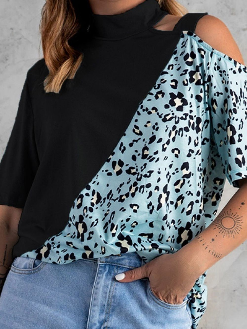 Halflange Losse Zomer-T-Shirt Met Halflange Luipaardprint