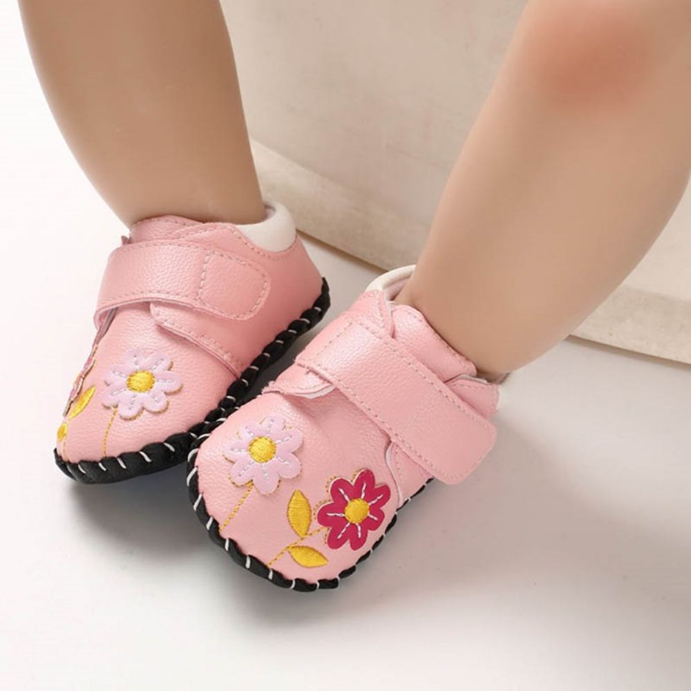 Babyslofjes Met Bloemenborduurwerk