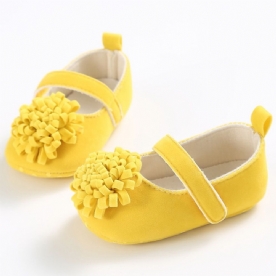 Peuterschoenen Met Bloemenklittenband