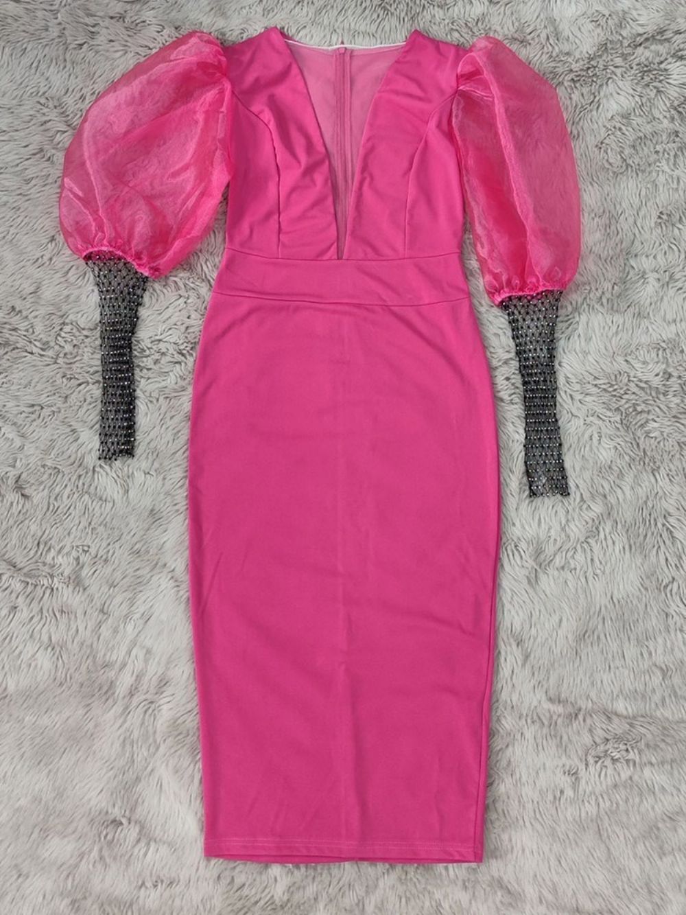 Herfstmodejurk Met Driekwartmouwen En V-Hals Met Patchwork