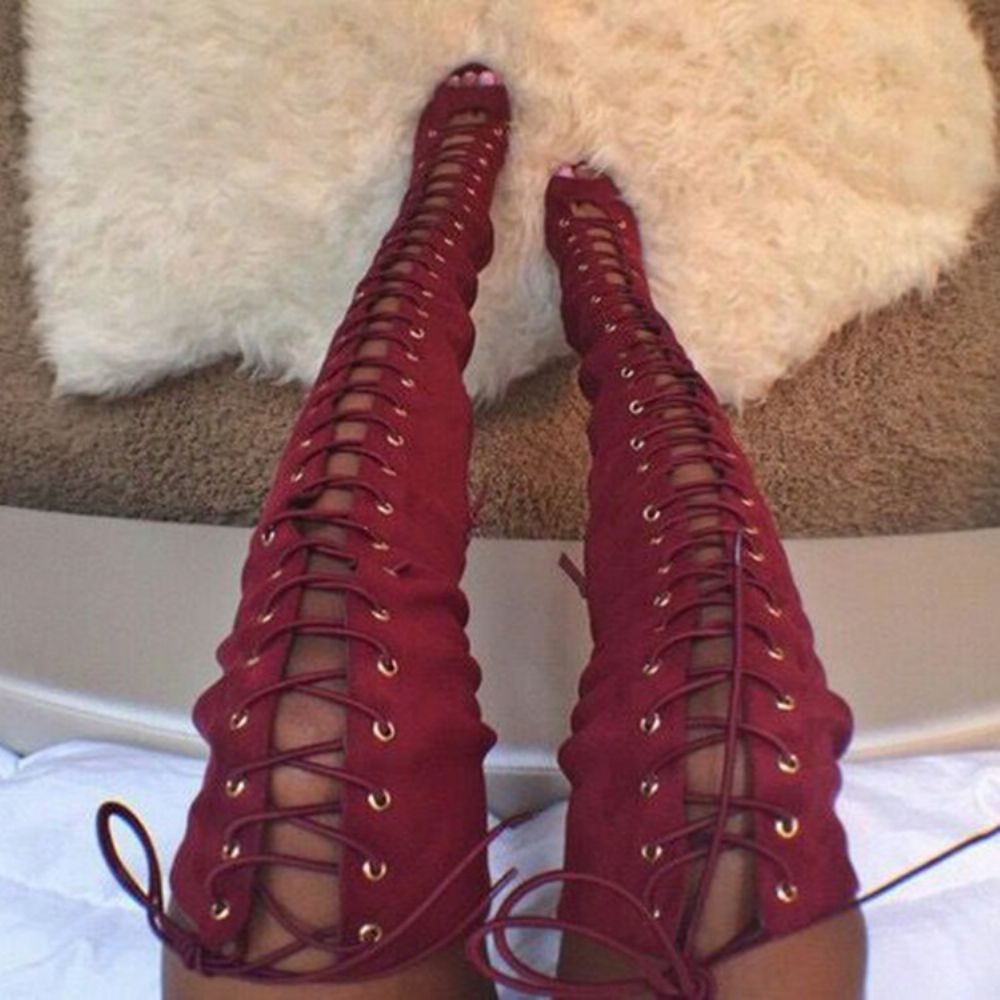 Rode Dij Hoge Laarzen Met Veters En Peeptoe