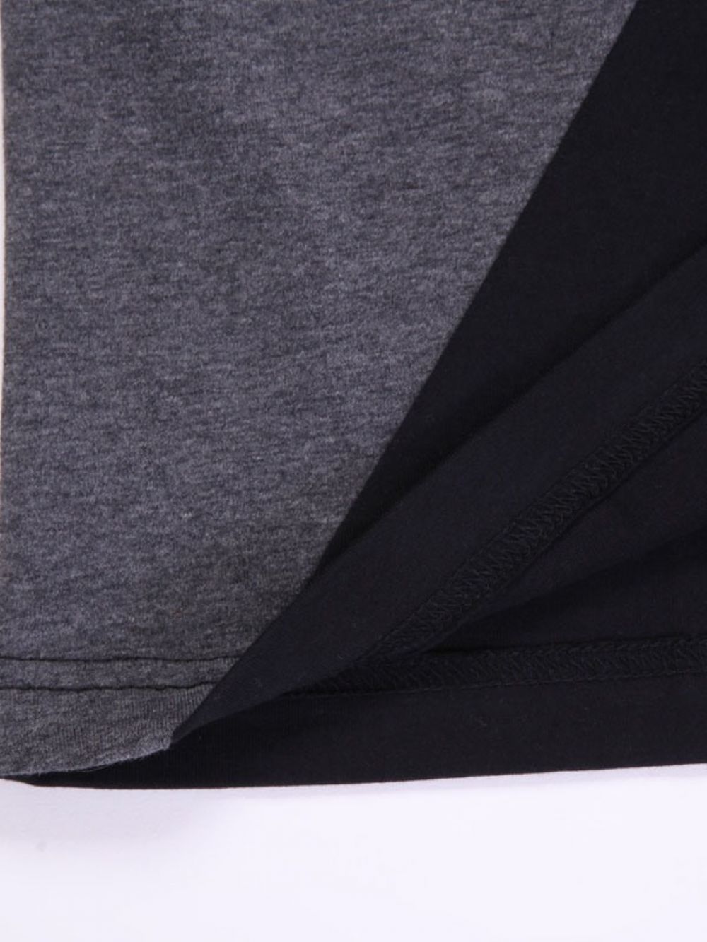 Heren T-Shirt Met Kleurblokken En V-Hals