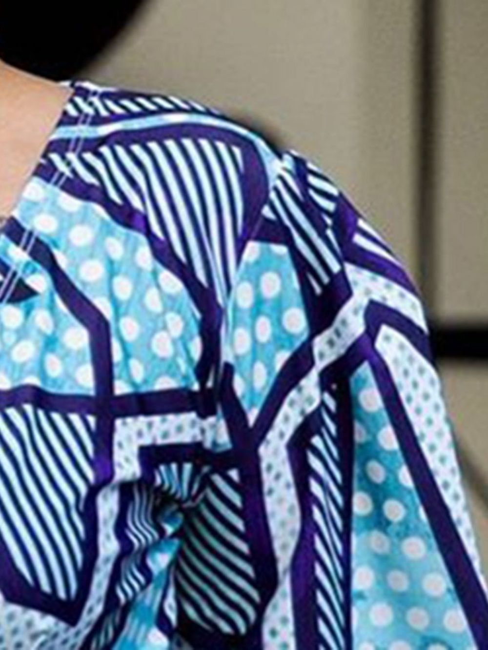 Plus Maat Boven De Knie Print V-Hals Mode Lantaarn Mouw Dames Jurk
