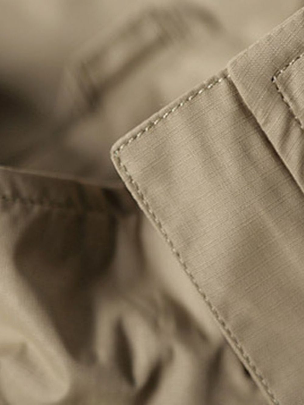 Herenjack Met Opstaande Kraag En Ritssluiting In Dunne Stijl